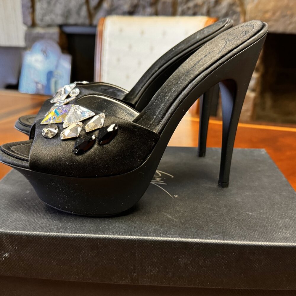 Sparkling Giuseppe Zanotti Dea Jeweled Satin Platform Mules EU 40 NIB - Picture 4 of 11